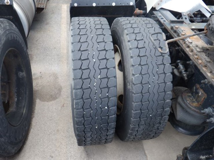 2016-international-8600-image-12