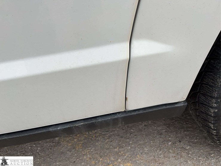 2014-ram-c/v-image-32