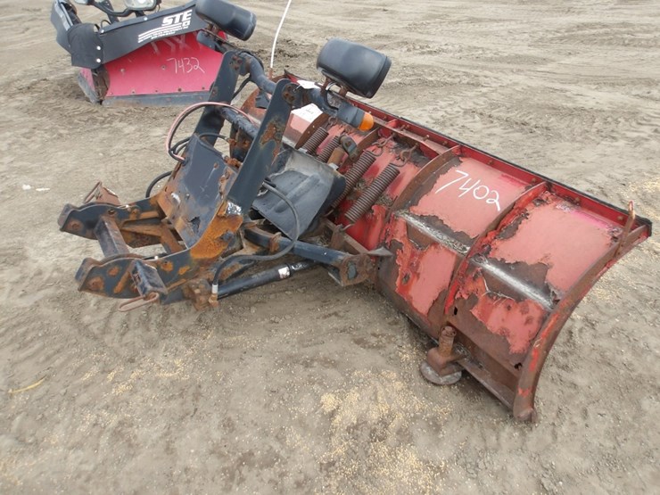 #7402-•-boss-rt3-straight-snowplow-image-4