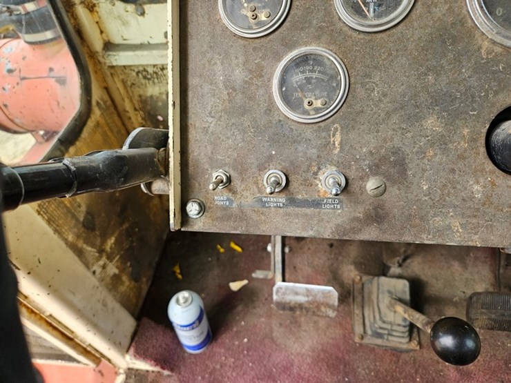 allis-chalmers-440-image-35