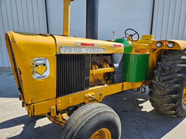 1967-john-deere-700-image-11
