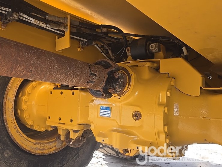 2022-deere-260e-image-58