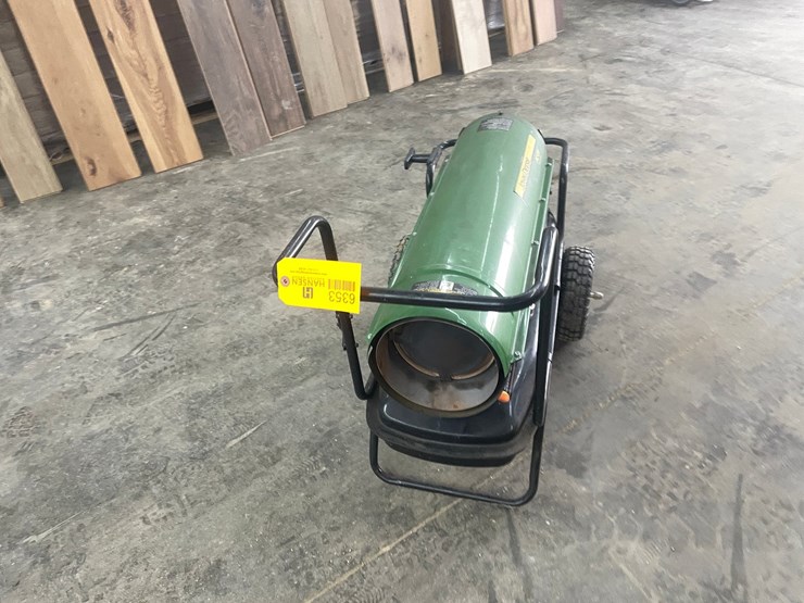 john-deere-135-image-2