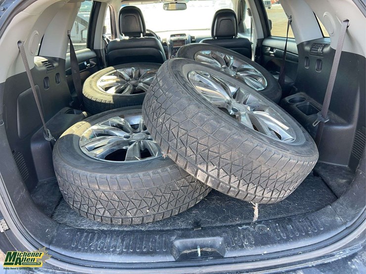 2012-kia-sorento-image-16