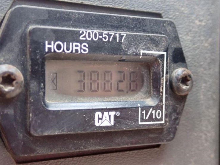 2010-caterpillar-232b-image-14