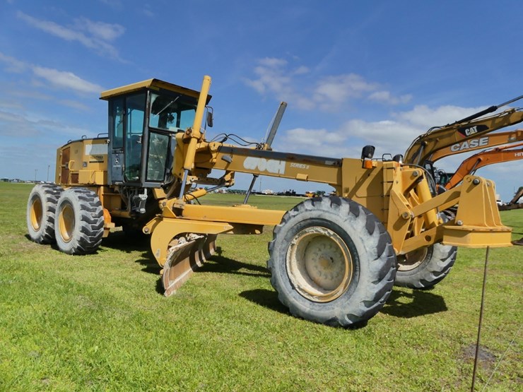 deere-670ch-image-2