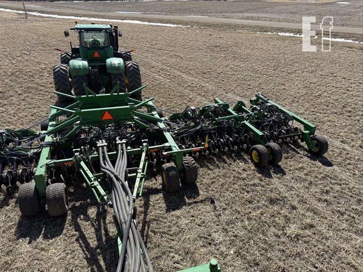 2012-john-deere-1890-image-11