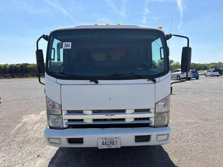 2008-gmc-w5500-image-2