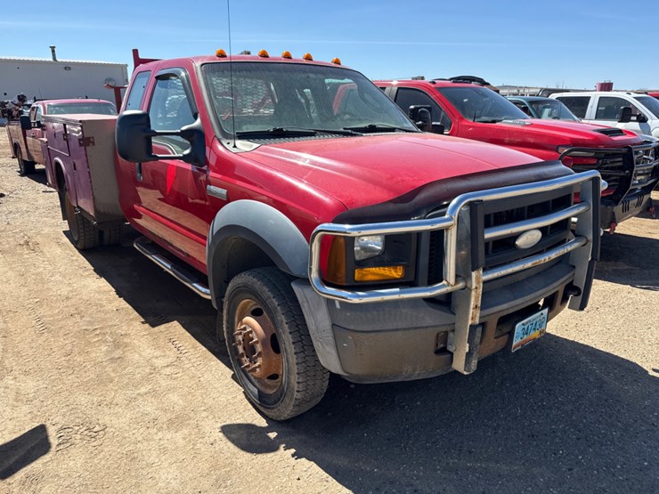 2006-ford-f450-image-2