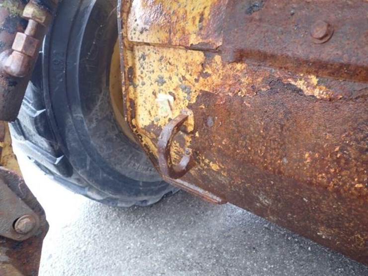 2009-caterpillar-232b-image-64