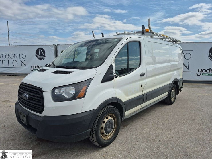 2018-ford-transit-image-1