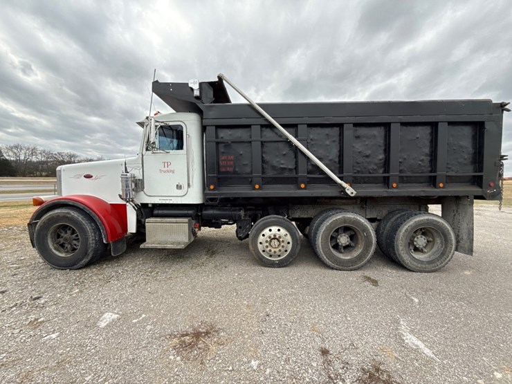 1990-peterbilt-357-image-8