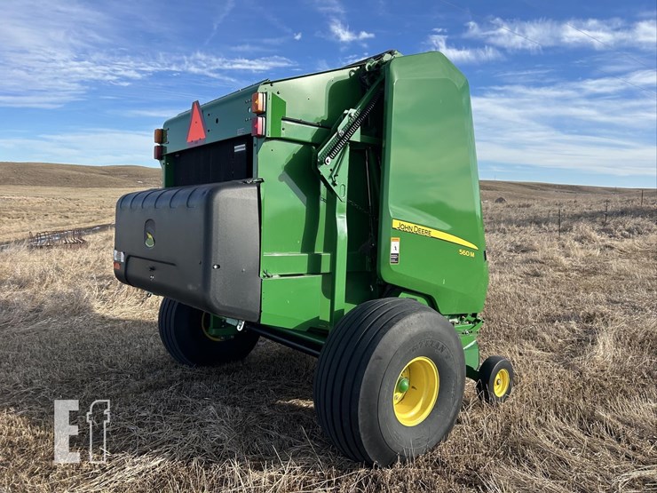 2019-john-deere-560m-image-3