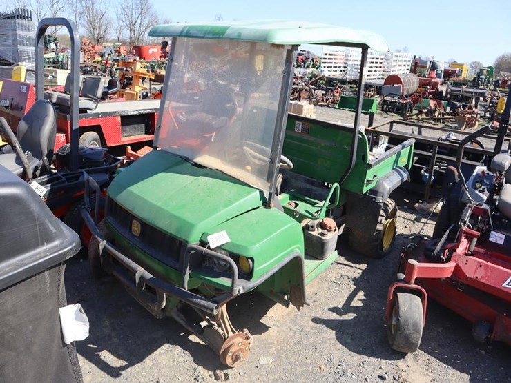 john-deere-gator-image-2