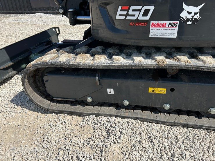 2022-bobcat-e50-image-17