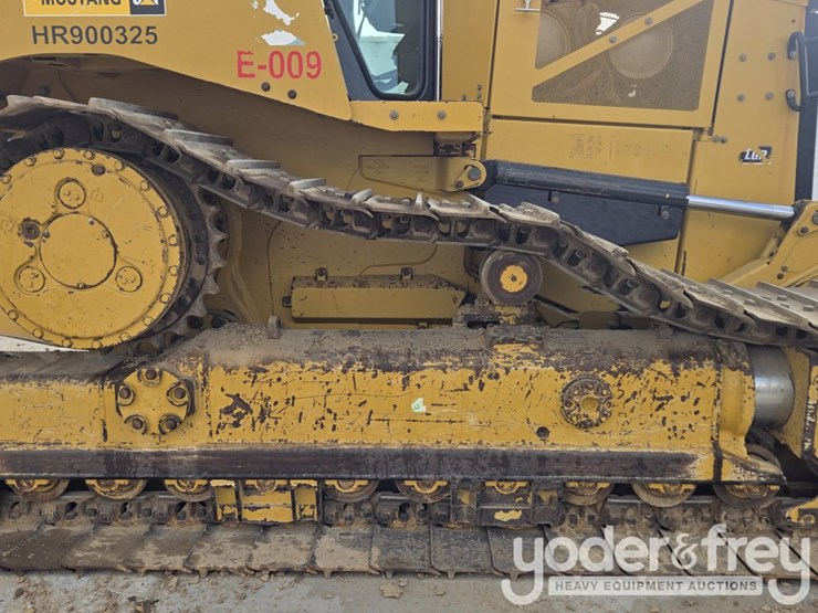 2019-caterpillar-d6-lgp-image-19