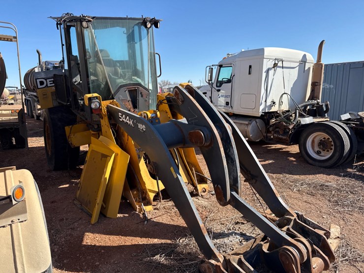 deere-544k-image-2