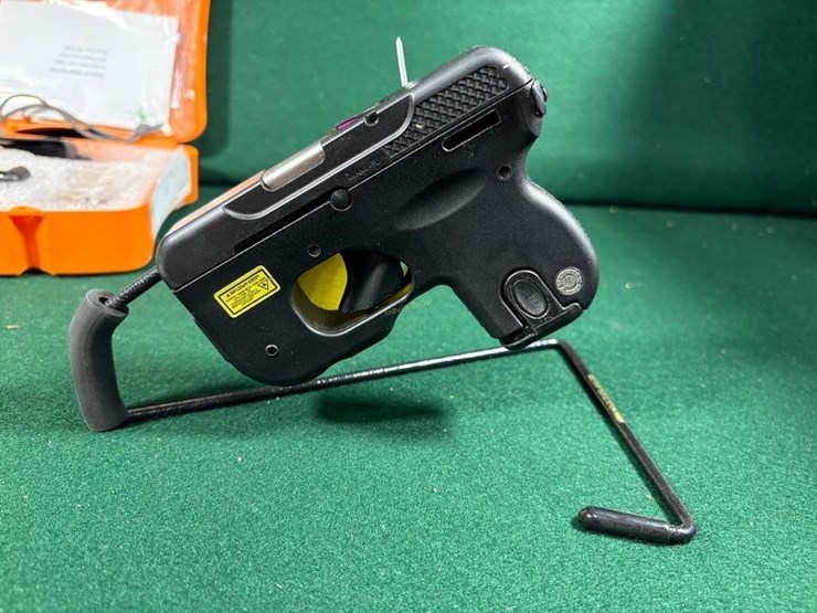 taurus-curve-380-auto-pistol-image-2