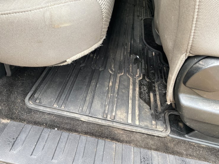 2018-ford-f150-image-48