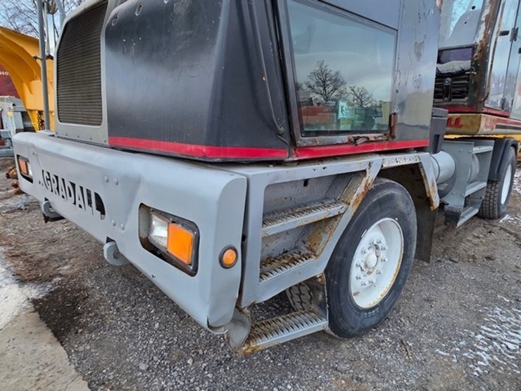 2001-gradall-xl3100-image-5