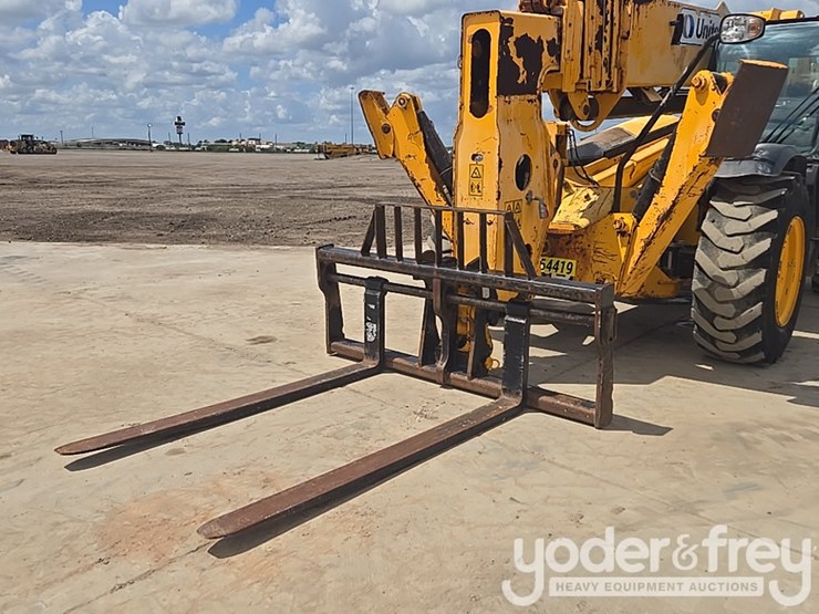 2018-jcb-512-56-image-9