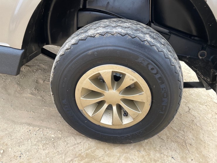 #606-•-ez-go-rxv-30-electric-golf-cart-image-41