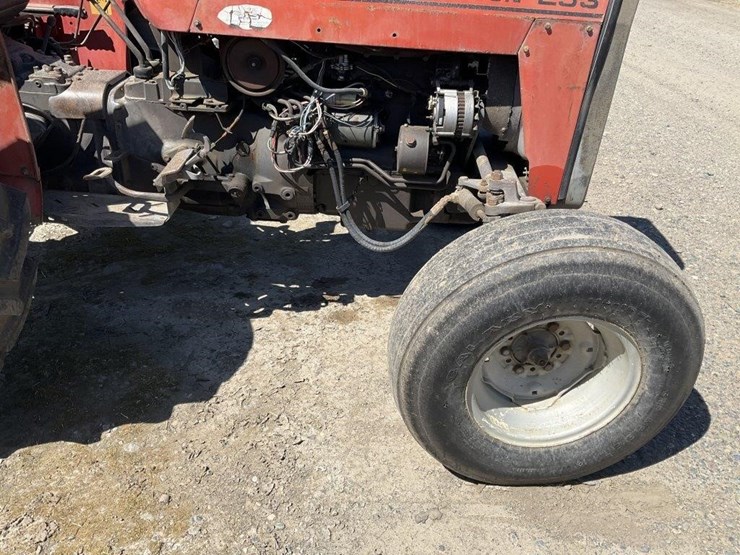 massey-ferguson-253-image-17