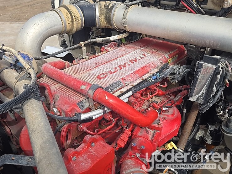 2014-kenworth-t800-image-96