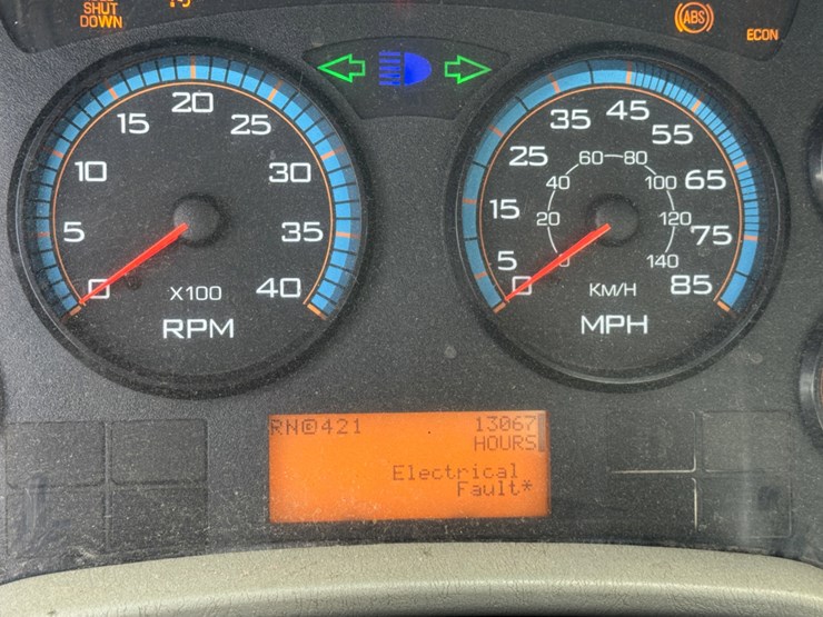 2010-international-4300-image-10