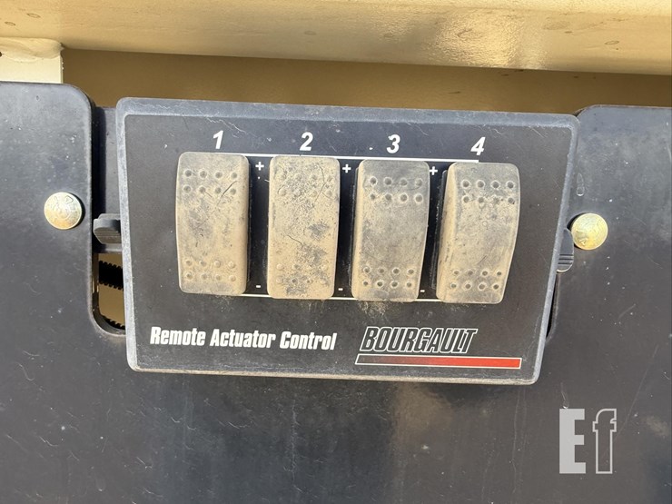 2007-bourgault-5710-image-58