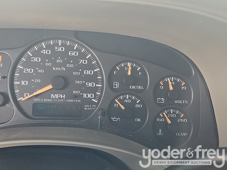 2002-chevrolet-silverado-2500hd-image-105