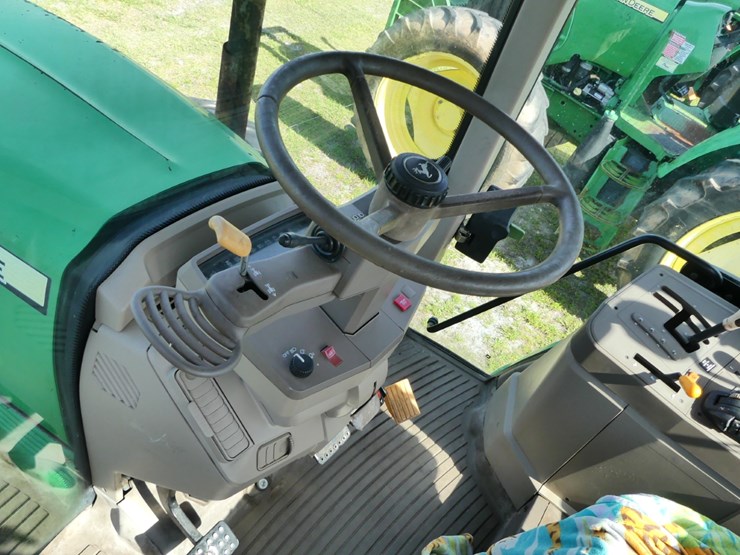 2011-john-deere-6430-image-12