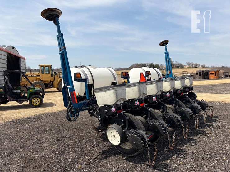 2008-kinze-3000-image-2