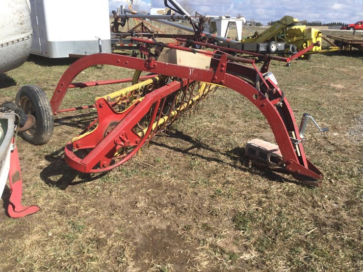 new-holland-55-image-4