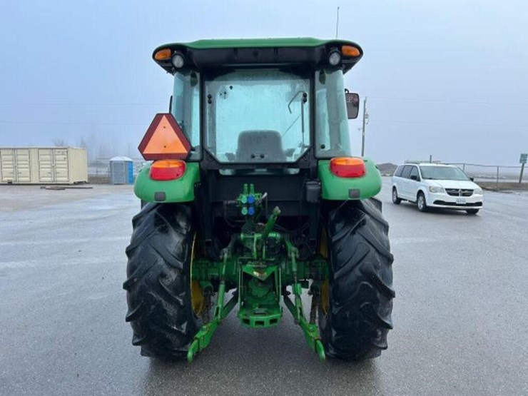 2016-john-deere-5085e-image-6