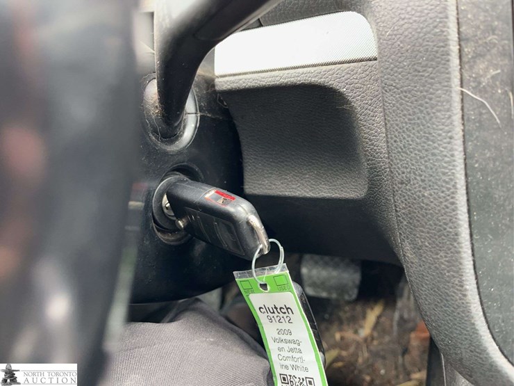 2009-volkswagen-jetta-comfortline-4dr-sedan-6a-image-14