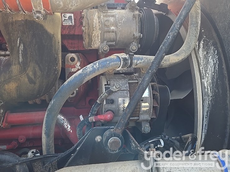 2014-kenworth-t800-image-109