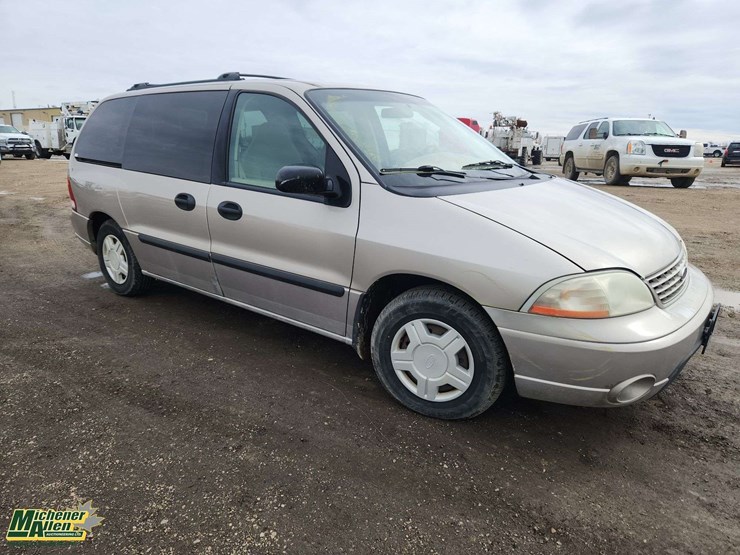 2003-ford-windstar-image-2