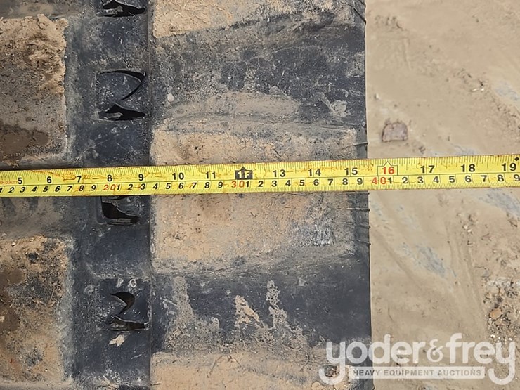 2021-kubota-svl75-2-image-23