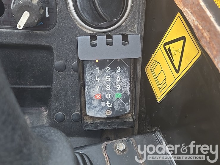 2018-jcb-512-56-image-108