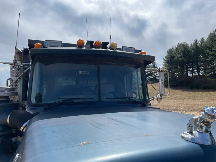 #401-•-1991-mack-rb688s-dump-truck-(has-mn-title)-image-14
