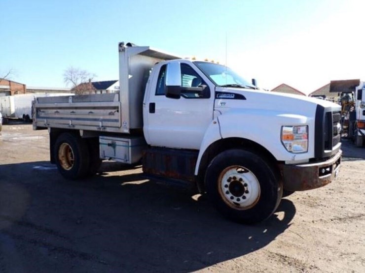 2016-ford-f650-image-3