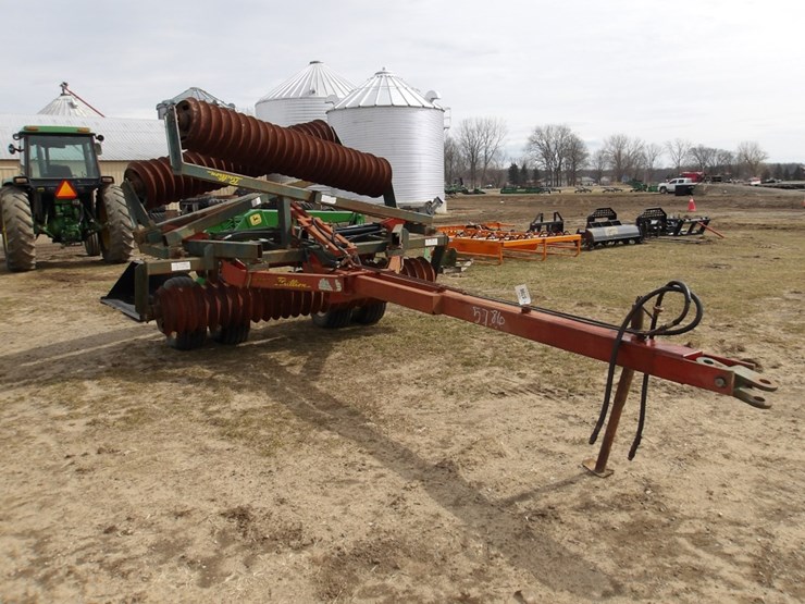 #5786-•-brillion-24’-cultipacker-\ufffd-model-x-108-image-2