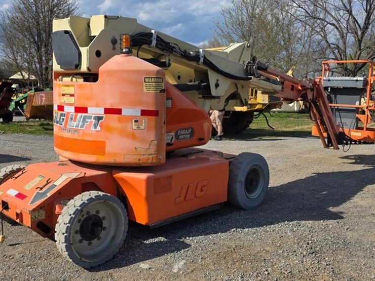 jlg-e400ajp-image-4