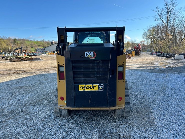 2023-caterpillar-259d3-image-3