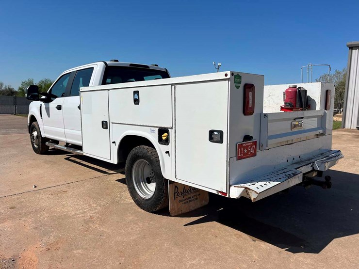 2020-ford-f350-image-4