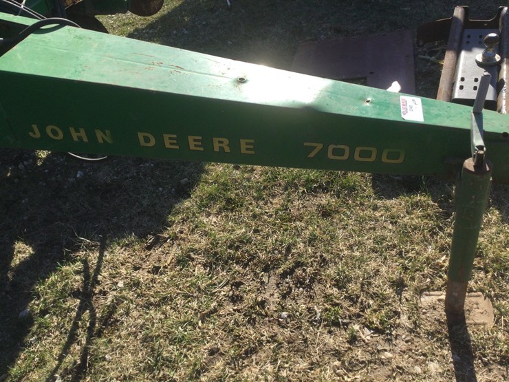 john-deere-7000-image-6