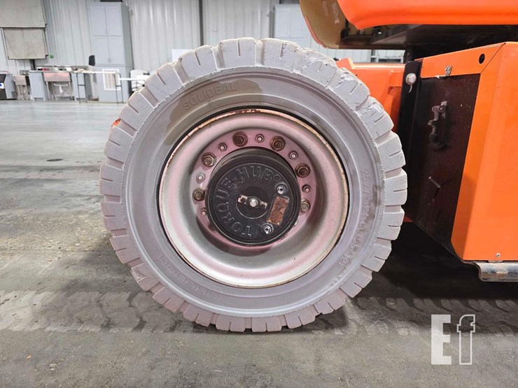 2015-jlg-e400ajpn-image-21