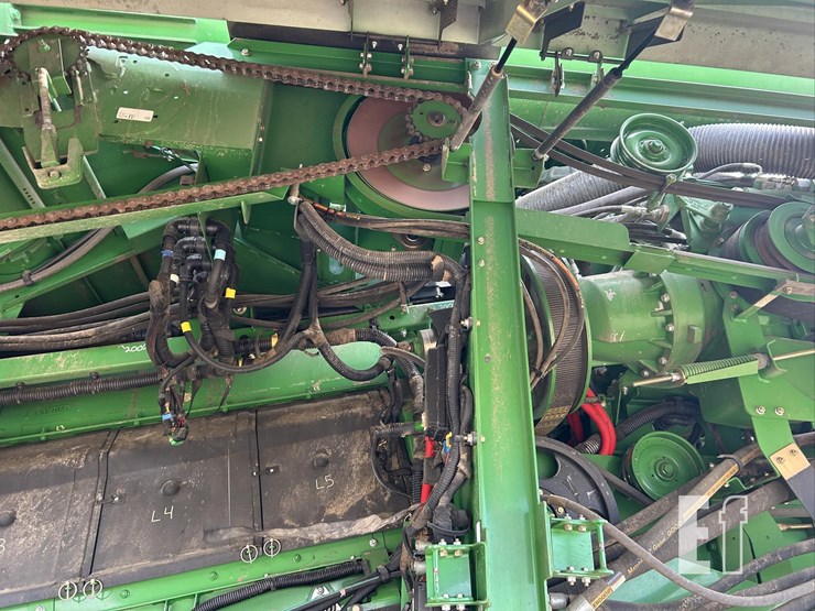 2012-john-deere-s690-image-14