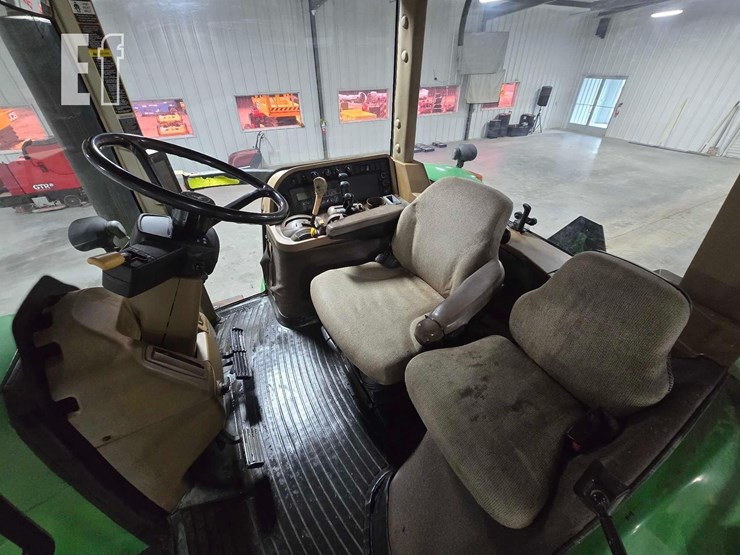 2011-john-deere-7830-image-11